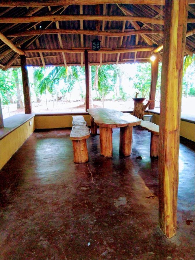 Heina Nature Resort - Eco Home And Yala Safari 카타라가마 외부 사진