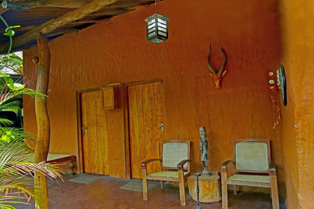 Heina Nature Resort - Eco Home And Yala Safari 카타라가마 외부 사진